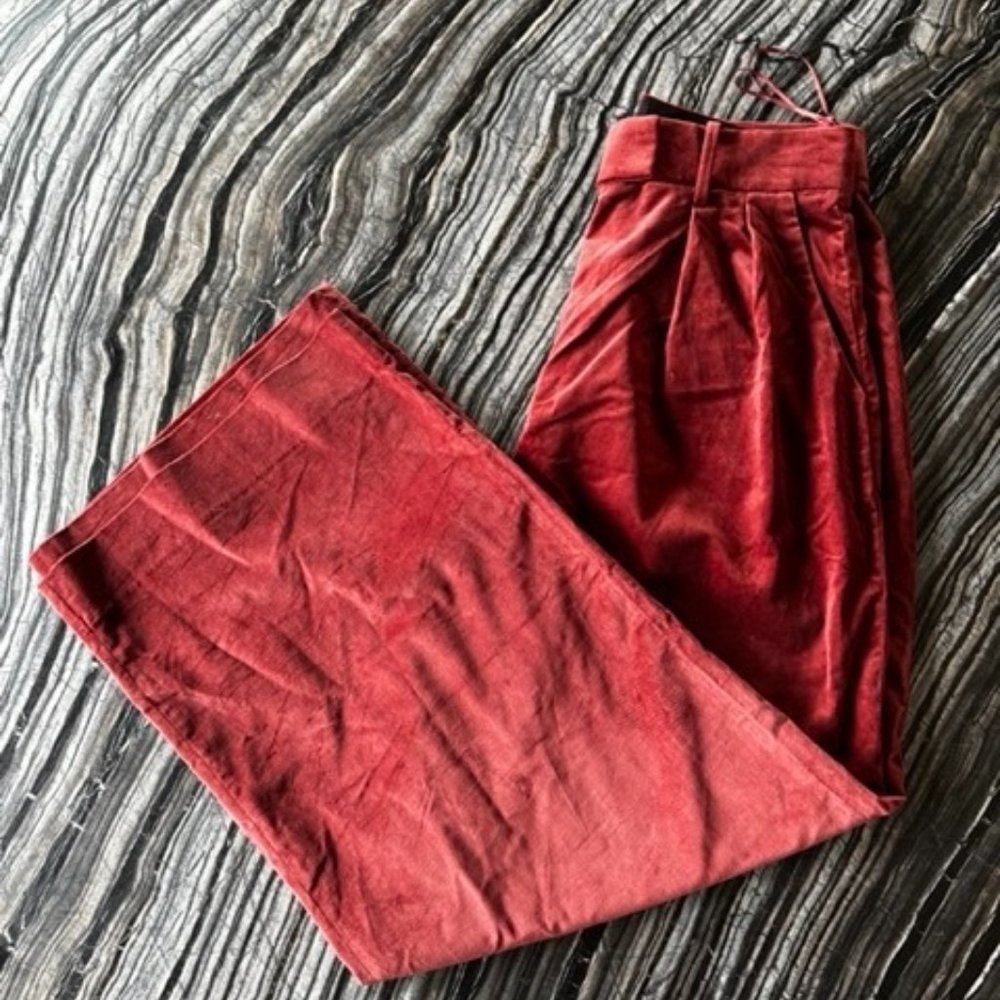 Banana Republic - NWT